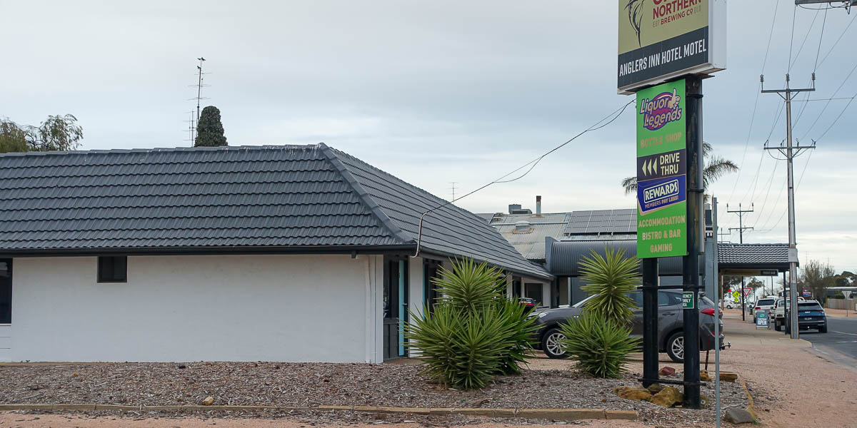 Anglers Inn Hotel Motel Photo