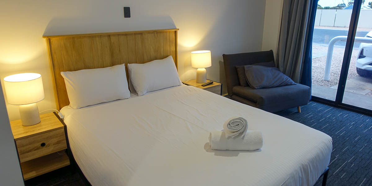 Anglers Inn Hotel Motel Photo