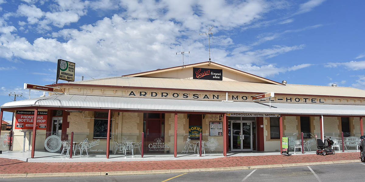 Ardrossan Hotel Motel, Ardrossan Photo