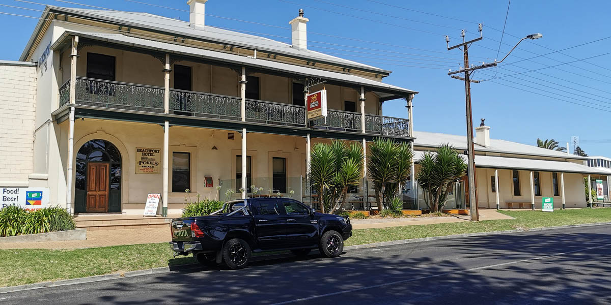 Beachport Hotel, Beachport SA