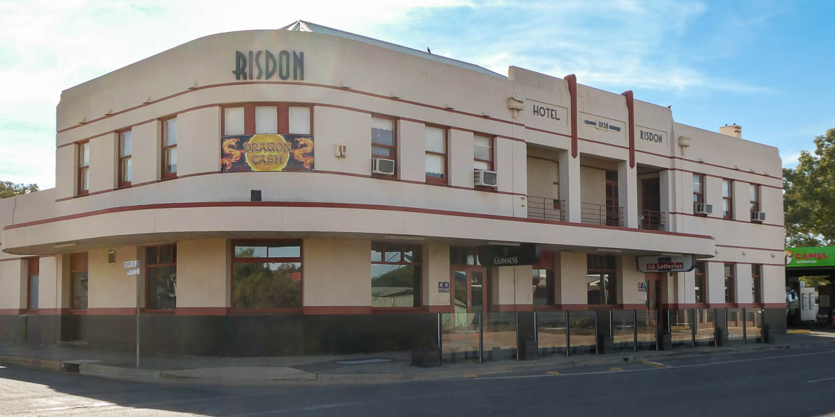 Hotel Risdon Port Pirie Photo