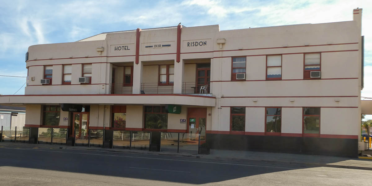 Hotel Risdon Port Pirie Photo